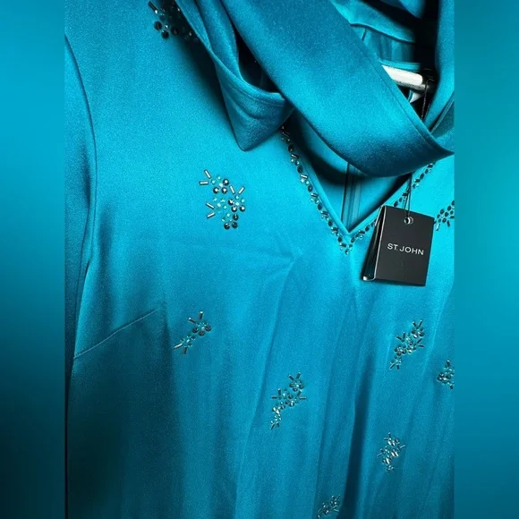 St. John Turquoise Embellished Ensemble 3 piece,pants size 10 blouse size large - Picture 3 of 17